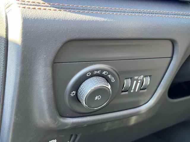 new 2025 Jeep Grand Cherokee L car, priced at $62,572