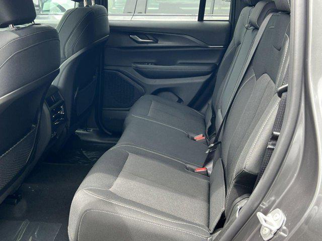 new 2025 Jeep Grand Cherokee car, priced at $35,222