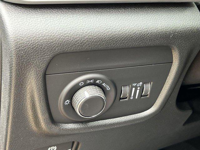 new 2025 Jeep Grand Cherokee car, priced at $35,222
