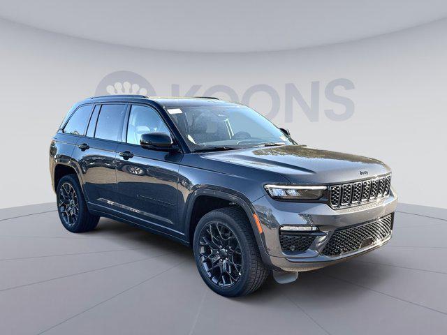 new 2025 Jeep Grand Cherokee car, priced at $54,576