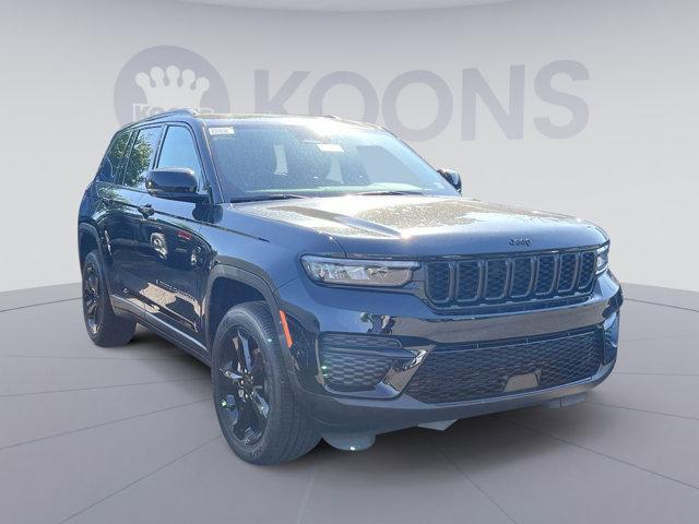 new 2024 Jeep Grand Cherokee car, priced at $37,899