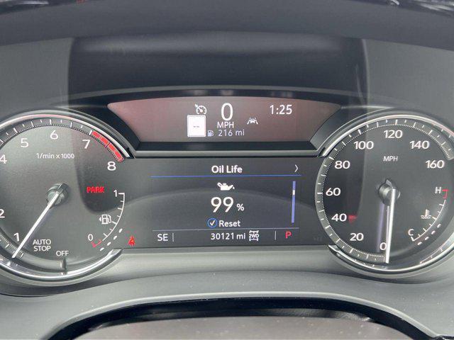 used 2023 Cadillac XT5 car, priced at $33,000