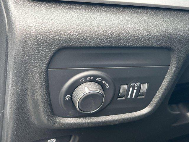 new 2025 Jeep Grand Cherokee L car, priced at $39,268