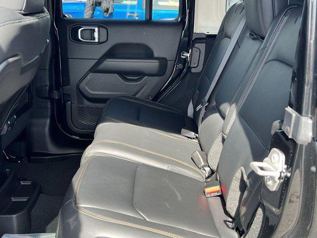 new 2025 Jeep Wrangler car, priced at $54,432