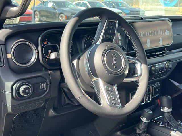 new 2025 Jeep Wrangler car, priced at $54,432
