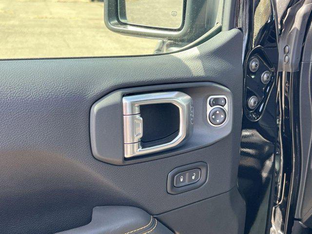 new 2025 Jeep Wrangler car, priced at $54,432