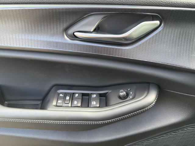 new 2025 Jeep Grand Cherokee car, priced at $34,257