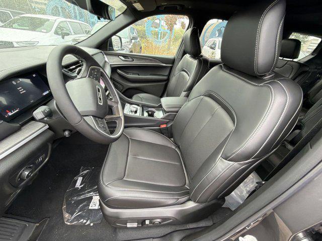 new 2025 Jeep Grand Cherokee L car, priced at $44,962
