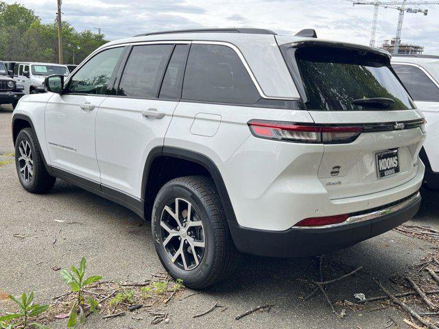 new 2025 Jeep Grand Cherokee car, priced at $41,527