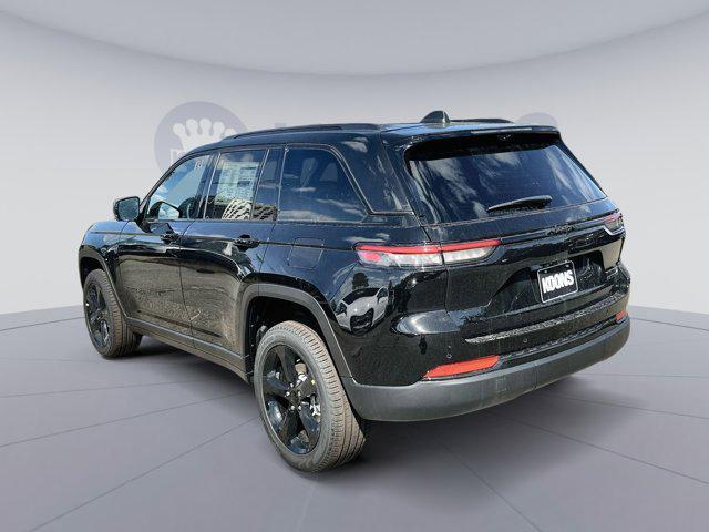 new 2025 Jeep Grand Cherokee car, priced at $45,723
