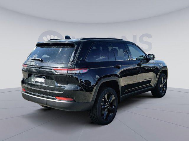 new 2025 Jeep Grand Cherokee car, priced at $45,723