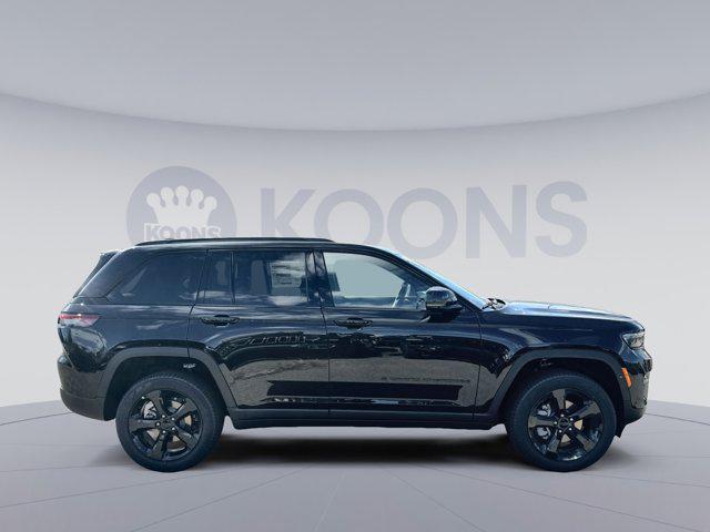 new 2025 Jeep Grand Cherokee car, priced at $45,723