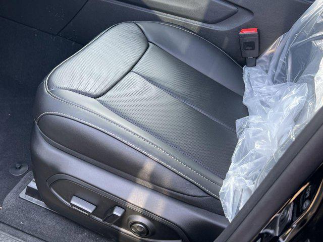 new 2025 Jeep Grand Cherokee car, priced at $45,616
