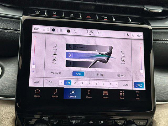 new 2025 Jeep Grand Cherokee car, priced at $52,935