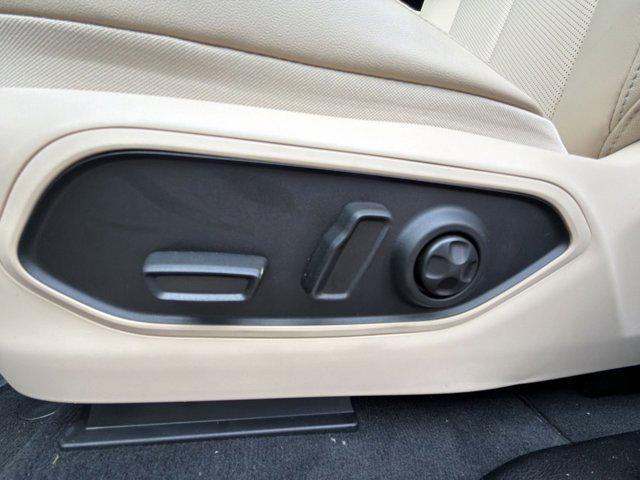 new 2025 Jeep Grand Cherokee car, priced at $52,935