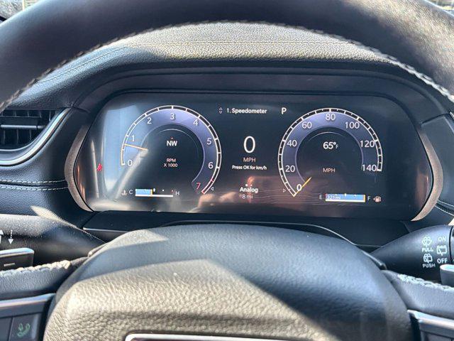 new 2025 Jeep Grand Cherokee car, priced at $43,652