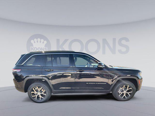 new 2025 Jeep Grand Cherokee car, priced at $43,652