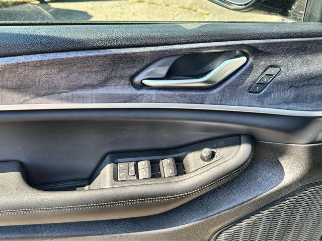 new 2025 Jeep Grand Cherokee car, priced at $43,652