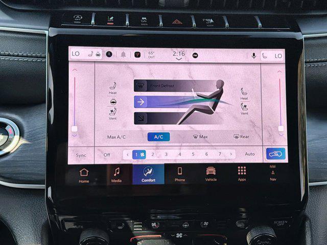 new 2025 Jeep Grand Cherokee car, priced at $43,652