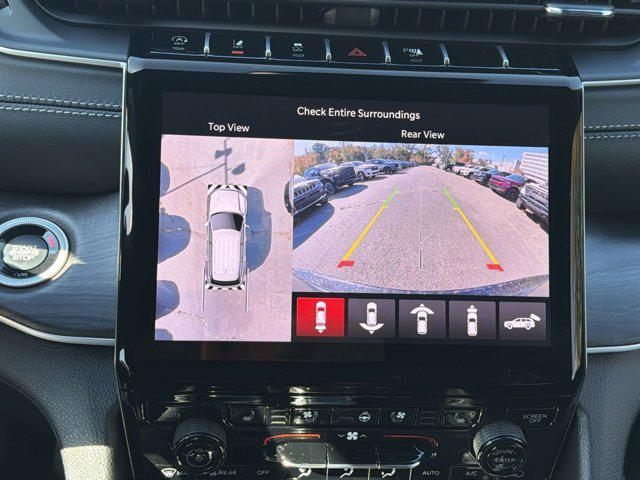 new 2025 Jeep Grand Cherokee car, priced at $43,652