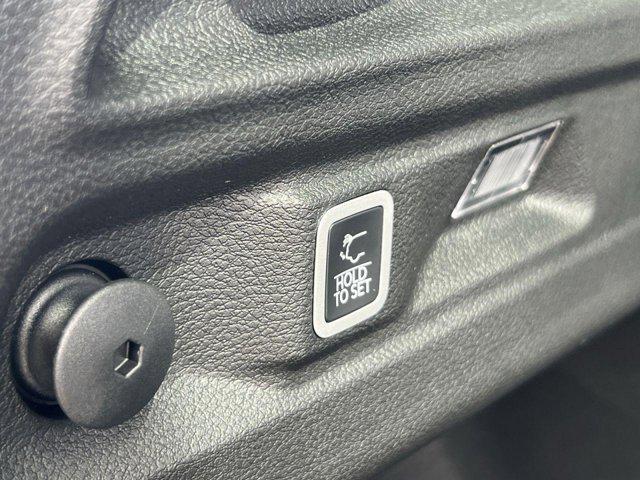 new 2025 Jeep Grand Cherokee L car, priced at $44,927