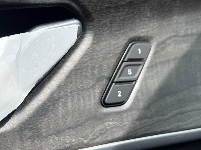 new 2025 Jeep Grand Cherokee L car, priced at $44,927