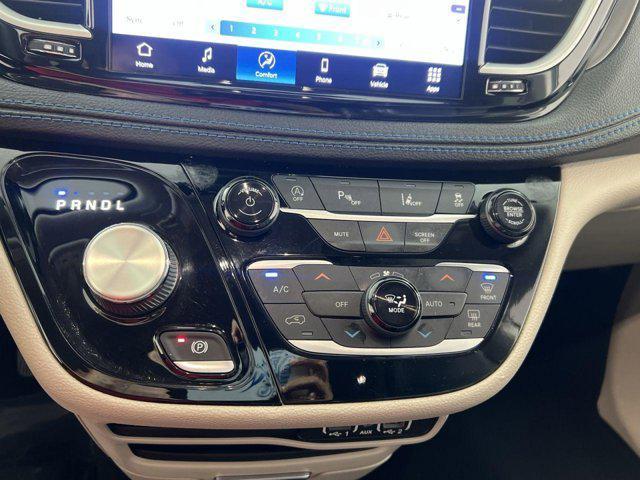 used 2021 Chrysler Pacifica car, priced at $18,500