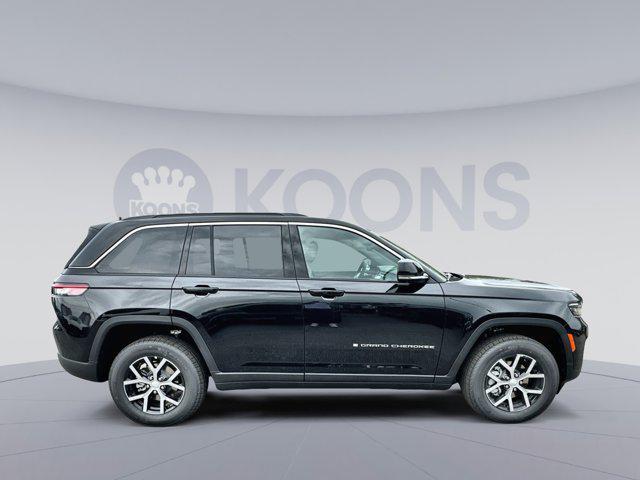 new 2025 Jeep Grand Cherokee car, priced at $43,652