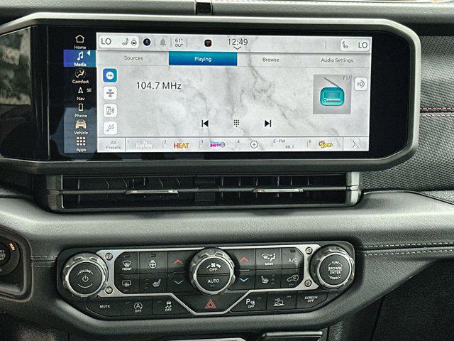 new 2025 Jeep Wrangler car, priced at $51,939