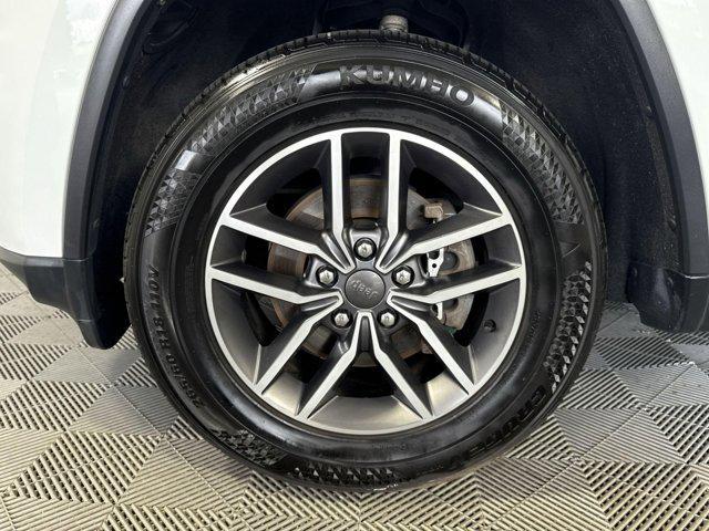 used 2020 Jeep Grand Cherokee car, priced at $22,500