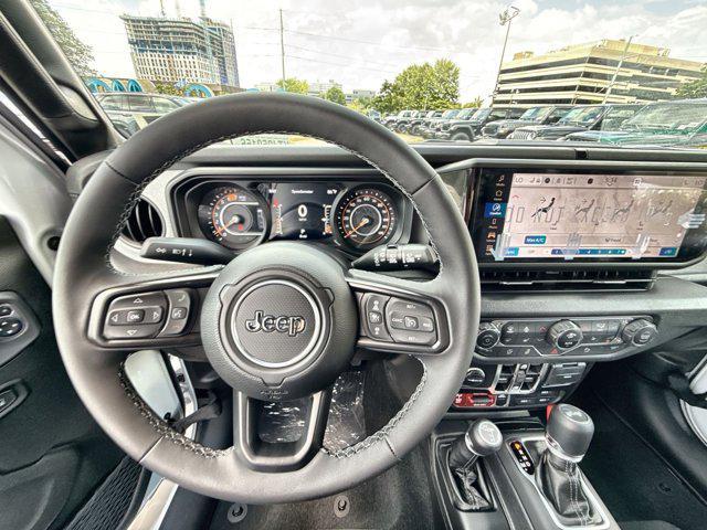 new 2025 Jeep Wrangler car, priced at $46,125