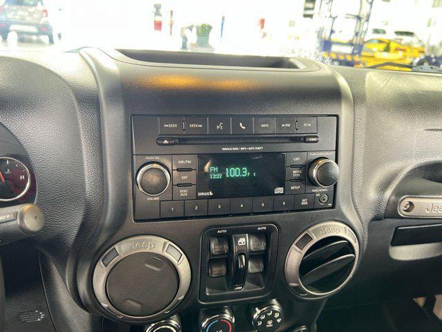 used 2015 Jeep Wrangler Unlimited car, priced at $15,500