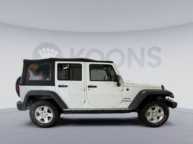 used 2015 Jeep Wrangler Unlimited car, priced at $15,500