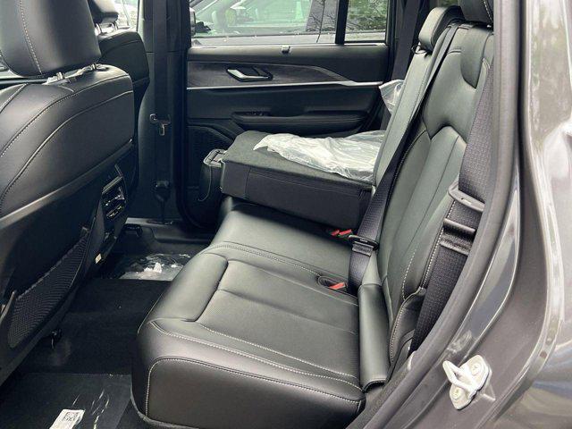 new 2025 Jeep Grand Cherokee car, priced at $48,140