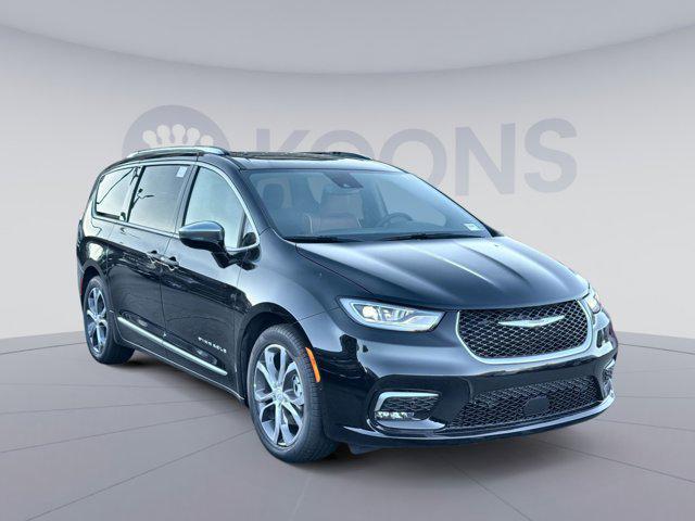 new 2026 Chrysler Pacifica car, priced at $48,948