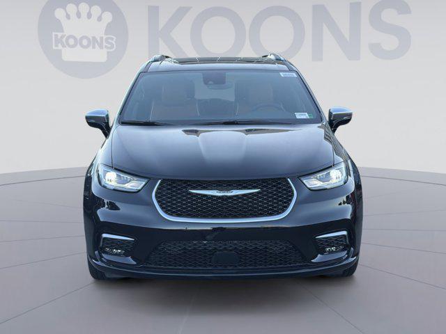 new 2026 Chrysler Pacifica car, priced at $48,948