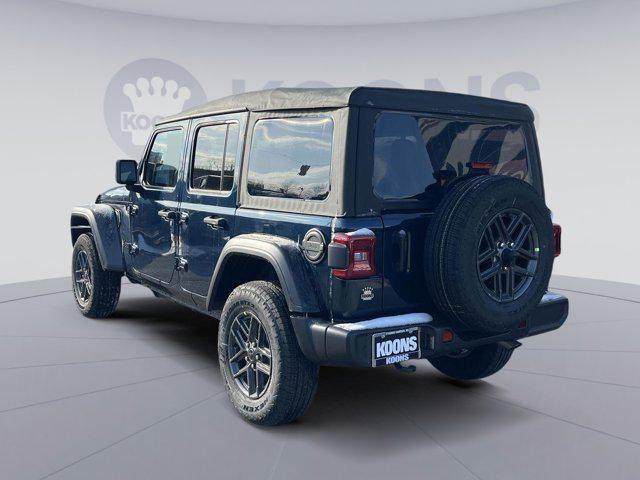 new 2025 Jeep Wrangler car, priced at $43,079