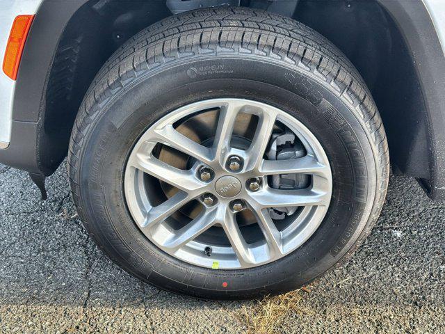 new 2025 Jeep Grand Cherokee L car, priced at $36,169