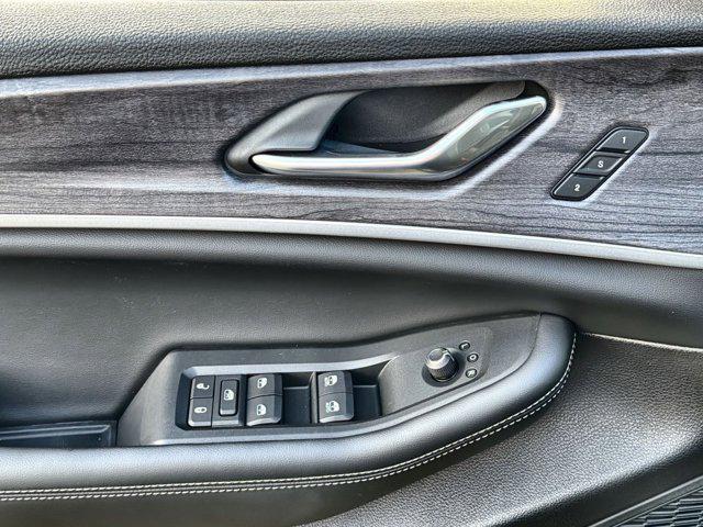 new 2025 Jeep Grand Cherokee L car, priced at $47,333