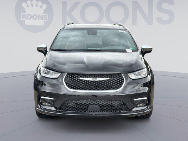 new 2026 Chrysler Pacifica car, priced at $46,553