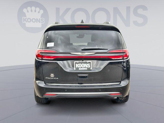 new 2026 Chrysler Pacifica car, priced at $46,553