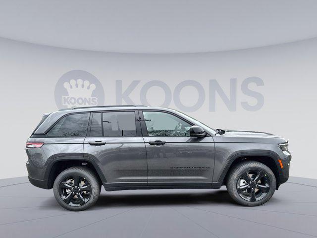new 2025 Jeep Grand Cherokee car, priced at $45,723