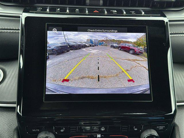 new 2025 Jeep Grand Cherokee car, priced at $35,257