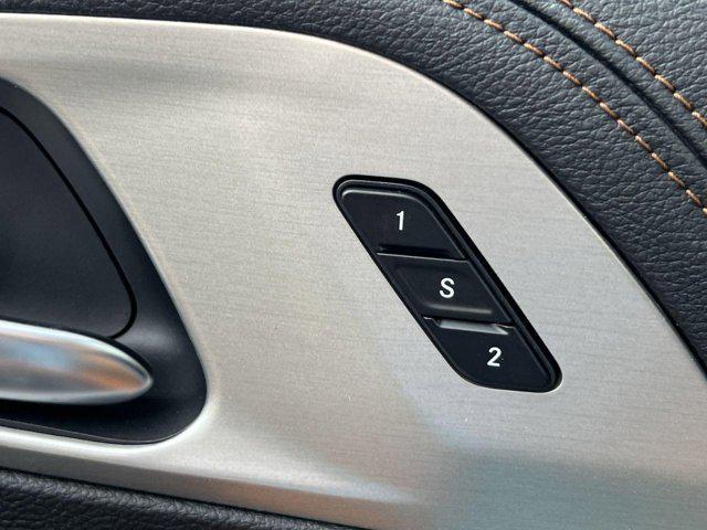new 2025 Chrysler Pacifica car, priced at $52,172