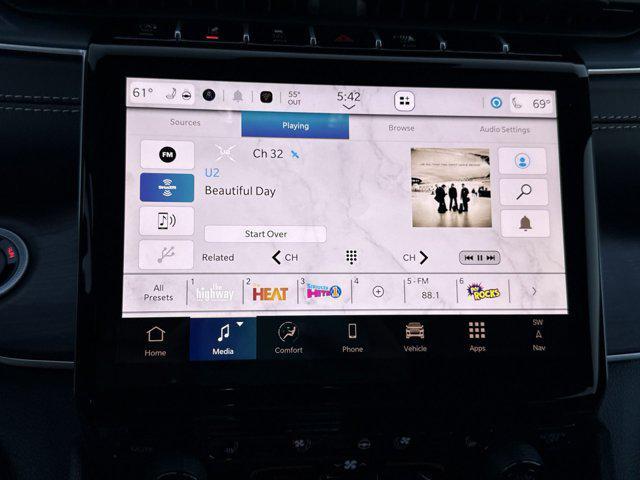 new 2025 Jeep Grand Cherokee car, priced at $43,652