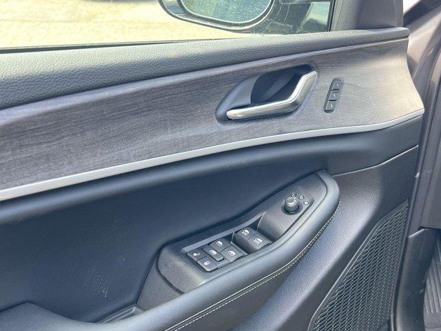 new 2025 Jeep Grand Cherokee car, priced at $45,616