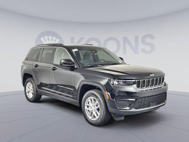 new 2025 Jeep Grand Cherokee car, priced at $37,507