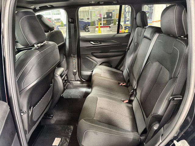 new 2025 Jeep Grand Cherokee car, priced at $37,507