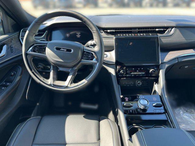 new 2025 Jeep Grand Cherokee car, priced at $61,340