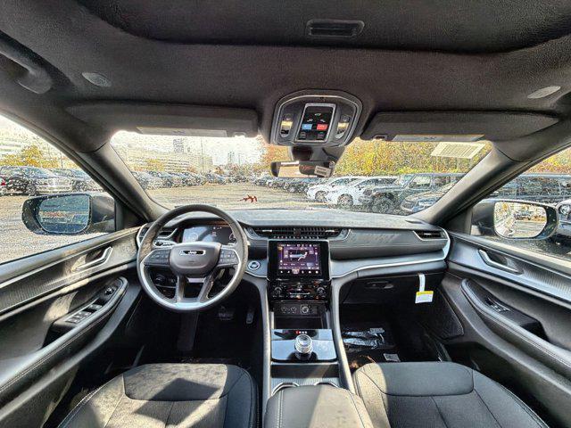 new 2025 Jeep Grand Cherokee L car, priced at $37,320